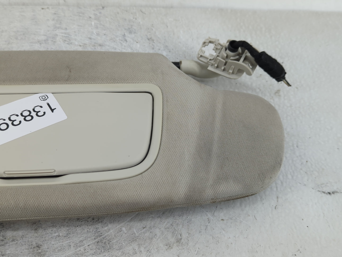 2015-2020 Ford Edge Sun Visor Shade Replacement Passenger Right Mirror Fits Fits 2015 2016 2017 2018 2019 2020 OEM Used Auto