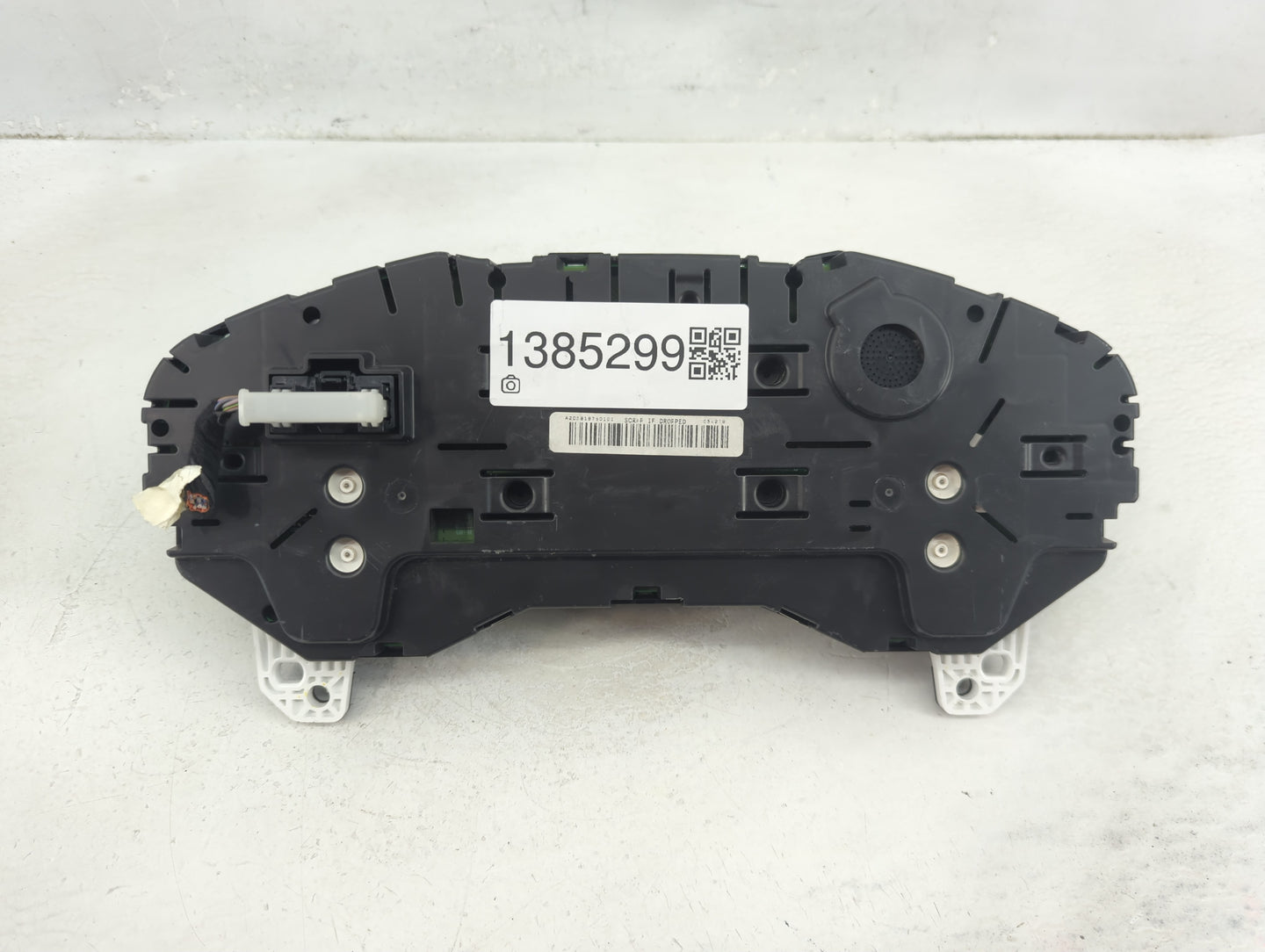 2016-2018 Ford Edge Instrument Cluster Speedometer Gauges P/N:GT4T-10849-AB Fits Fits 2016 2017 2018 OEM Used Auto Parts - O