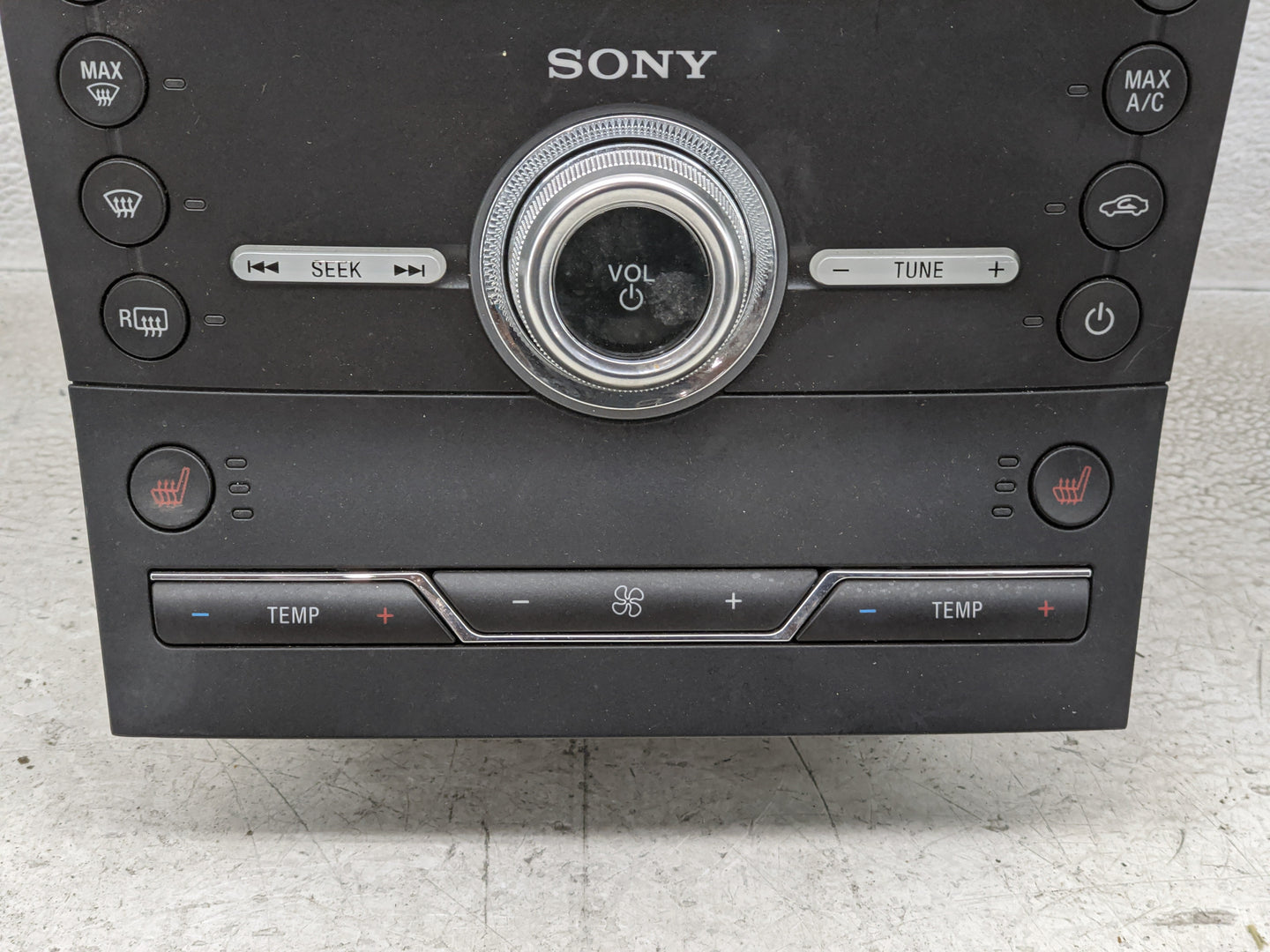 2017-2018 Ford Edge Radio Control Panel - Oemusedautoparts1.com