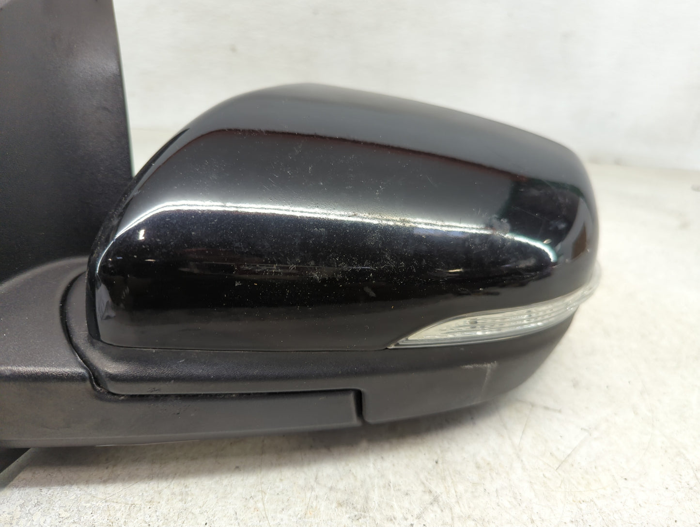 2015-2018 Ford Edge Driver Side View Mirror - Left Door Mirror OEM Used - Oemusedautoparts1.com