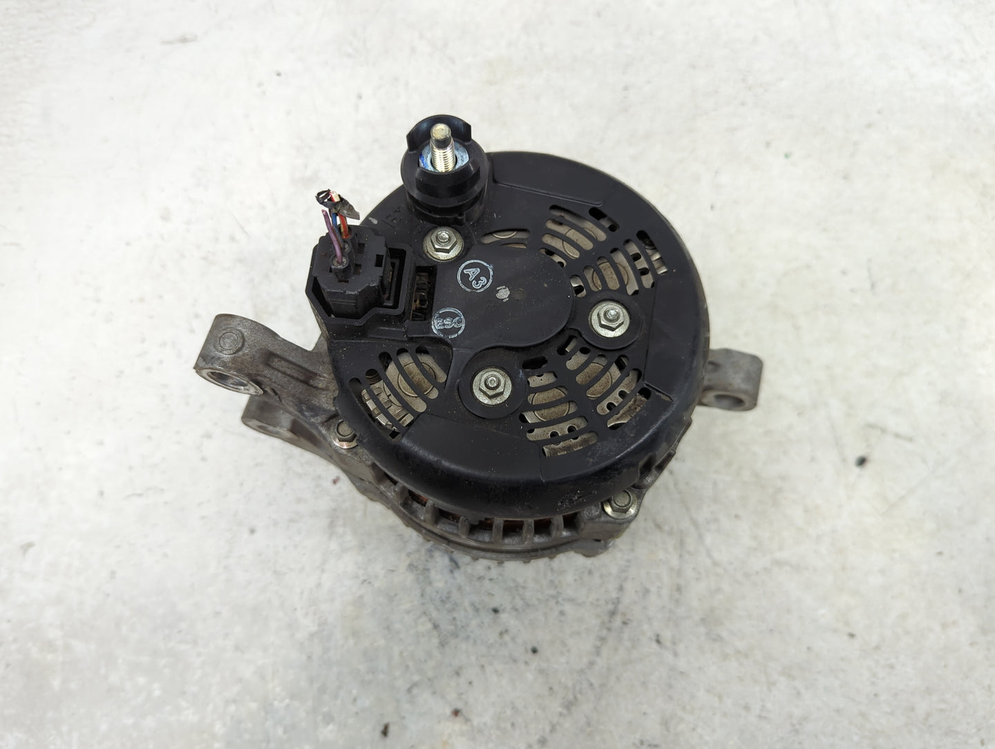 2015-2018 Ford Edge Alternator Replacement Generator Charging Assembly Engine OEM P/N:G2GT-10300-BA Fits OEM Used Auto Parts