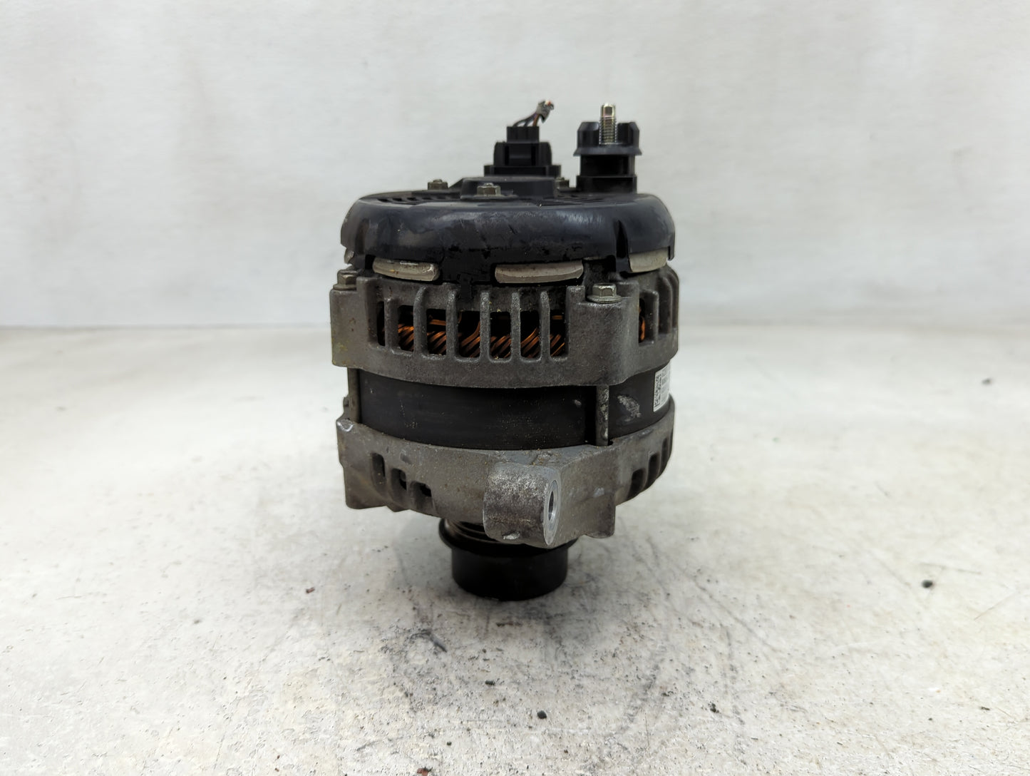 2015-2018 Ford Edge Alternator Replacement Generator Charging Assembly Engine OEM P/N:G2GT-10300-BA Fits OEM Used Auto Parts