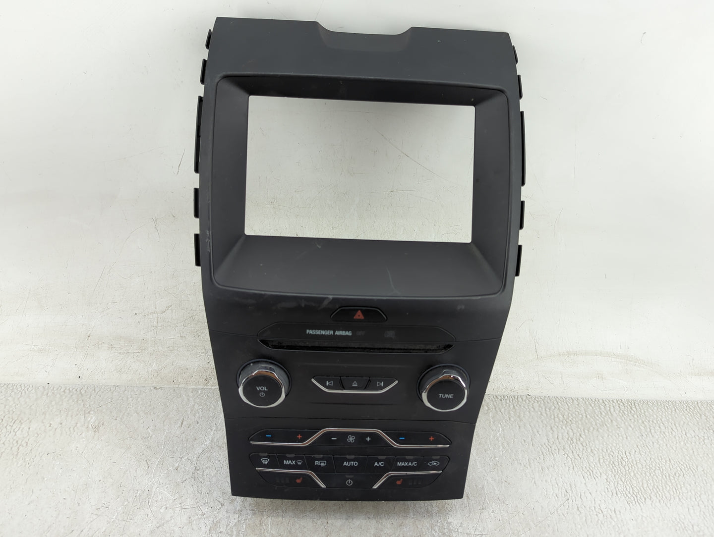 2015-2018 Ford Edge Radio Control Panel - Oemusedautoparts1.com
