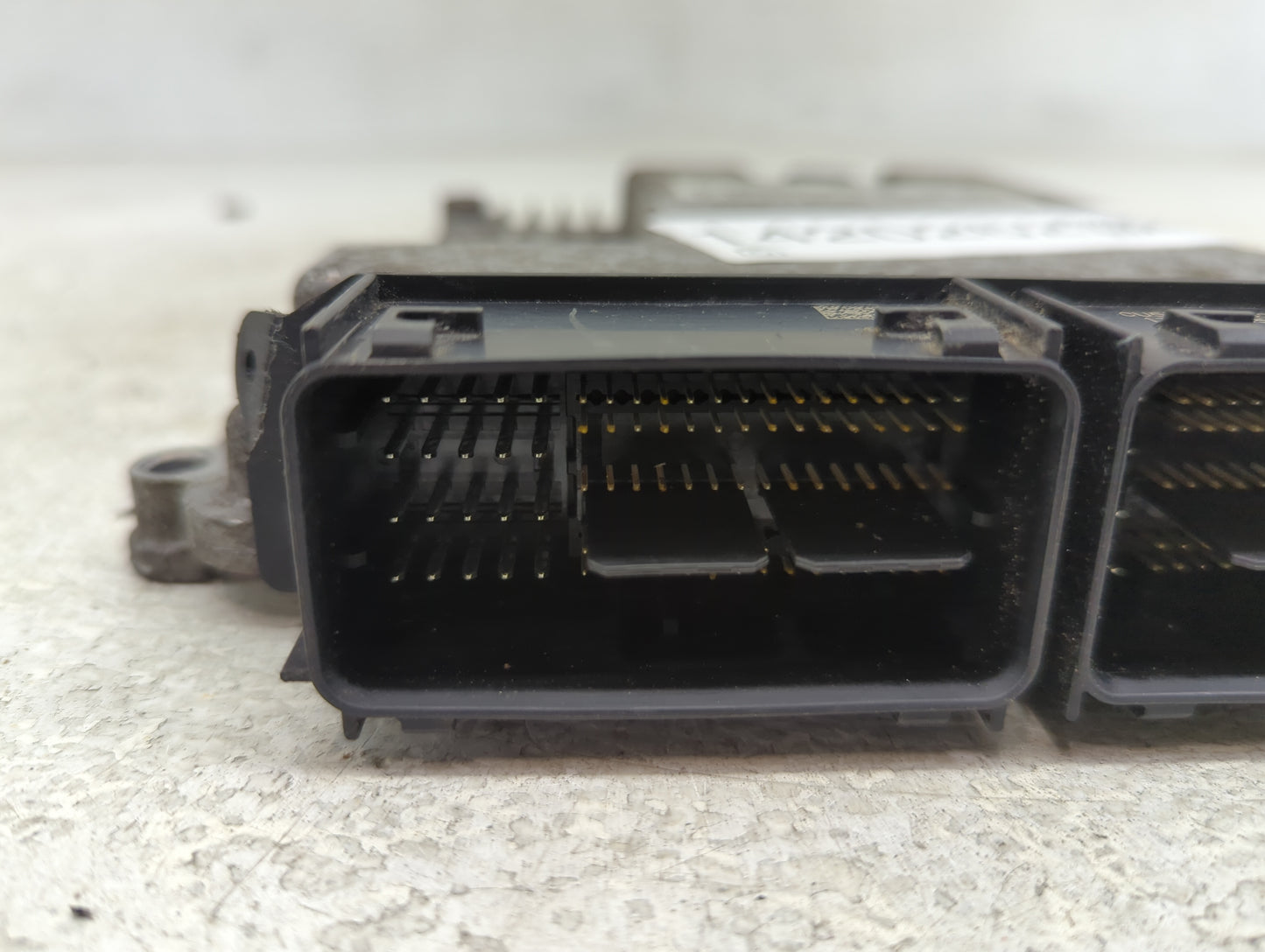 2015-2018 Ford Edge PCM Engine Control Computer ECU ECM PCU OEM P/N:G2GA-12A650-BSA FB5A-12B684-CA Fits OEM Used Auto Parts 