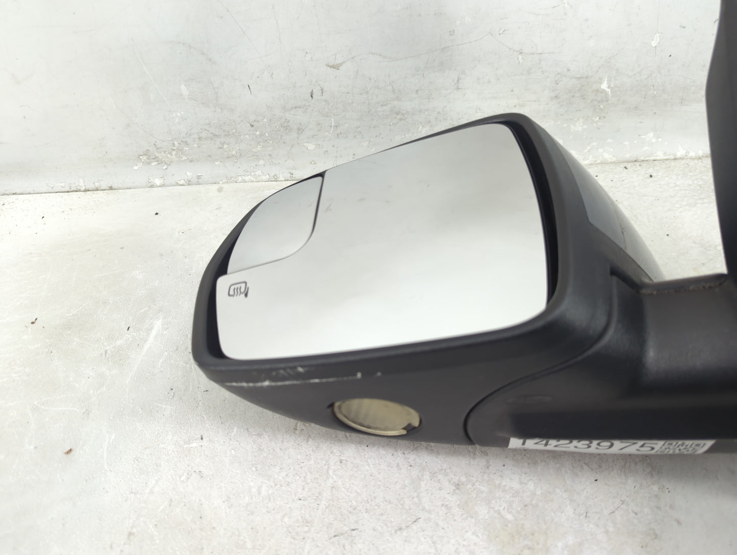 2015-2018 Ford Edge Driver Side View Mirror - Left Door Mirror OEM Used - Oemusedautoparts1.com