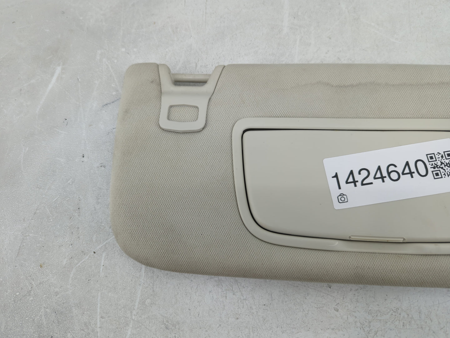 2015-2020 Ford Edge Sun Visor Shade Replacement Passenger Right Mirror Fits Fits 2015 2016 2017 2018 2019 2020 OEM Used Auto