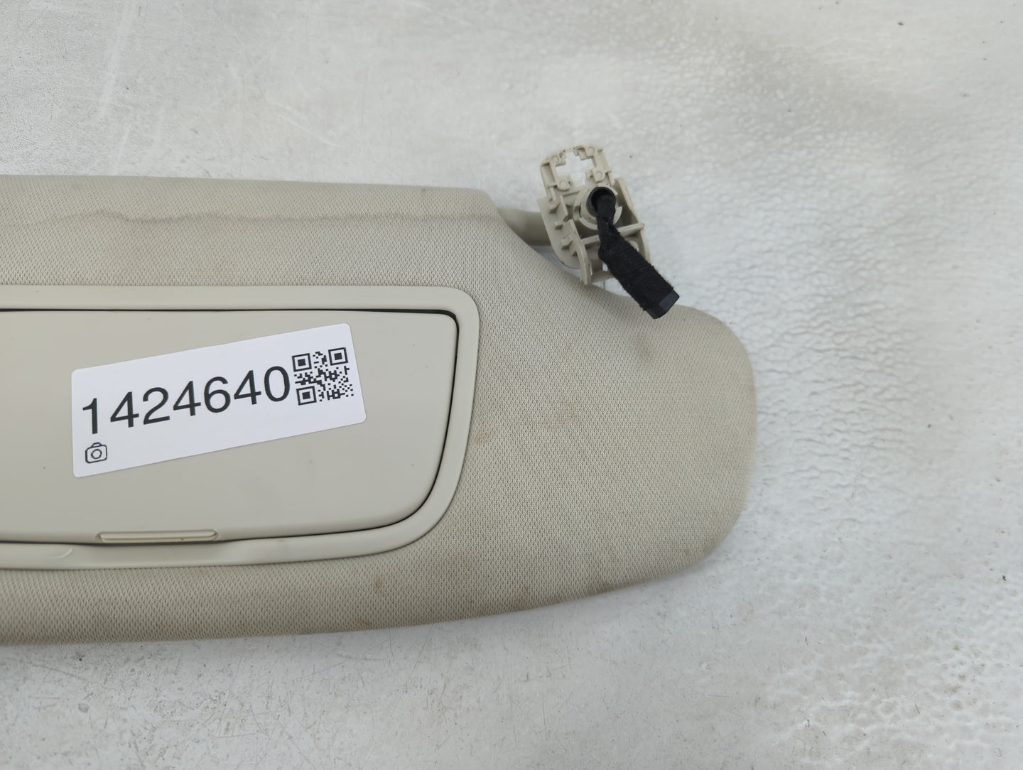2015-2020 Ford Edge Sun Visor Shade Replacement Passenger Right Mirror Fits Fits 2015 2016 2017 2018 2019 2020 OEM Used Auto