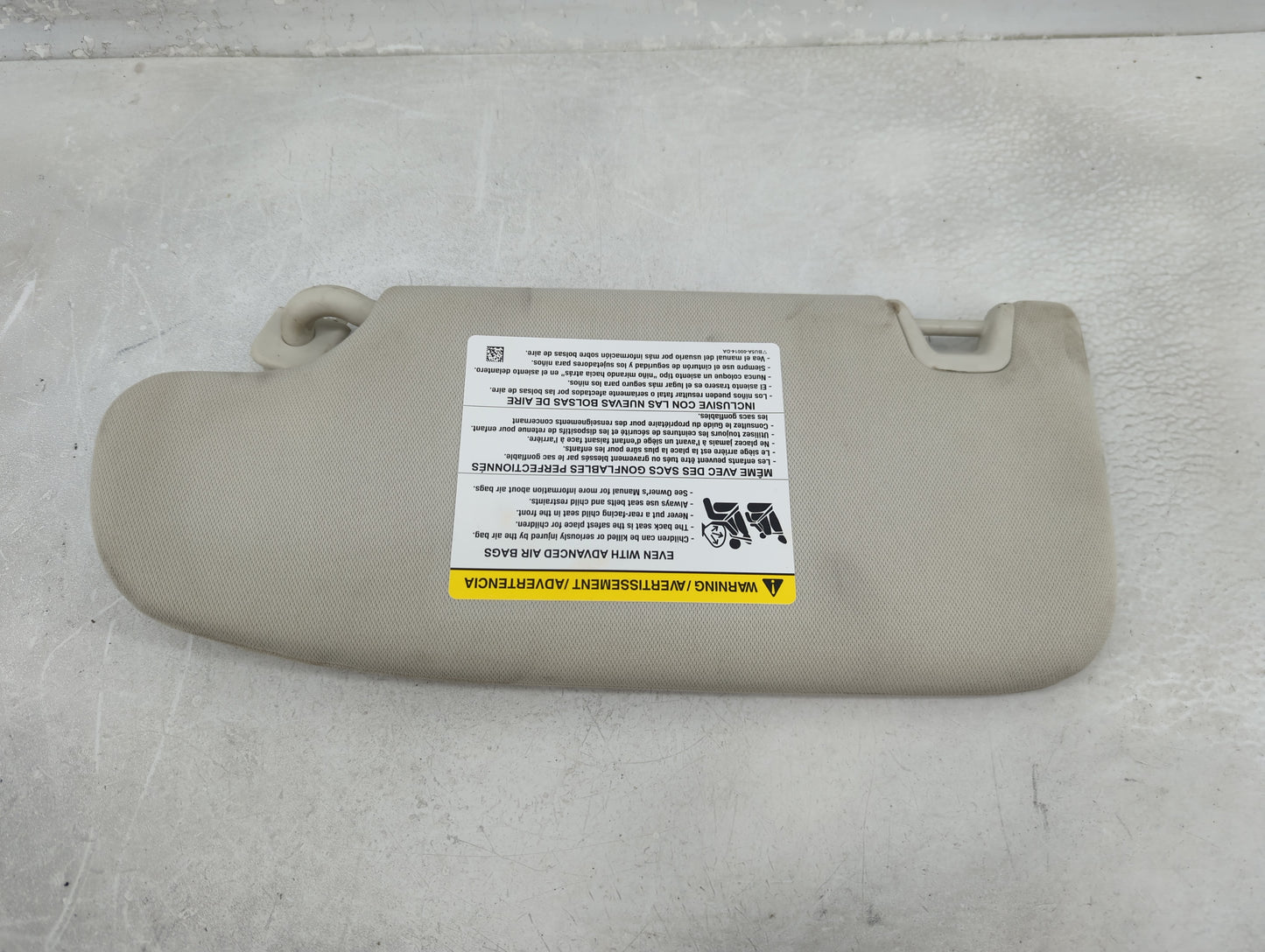 2015-2020 Ford Edge Sun Visor Shade Replacement Passenger Right Mirror Fits Fits 2015 2016 2017 2018 2019 2020 OEM Used Auto