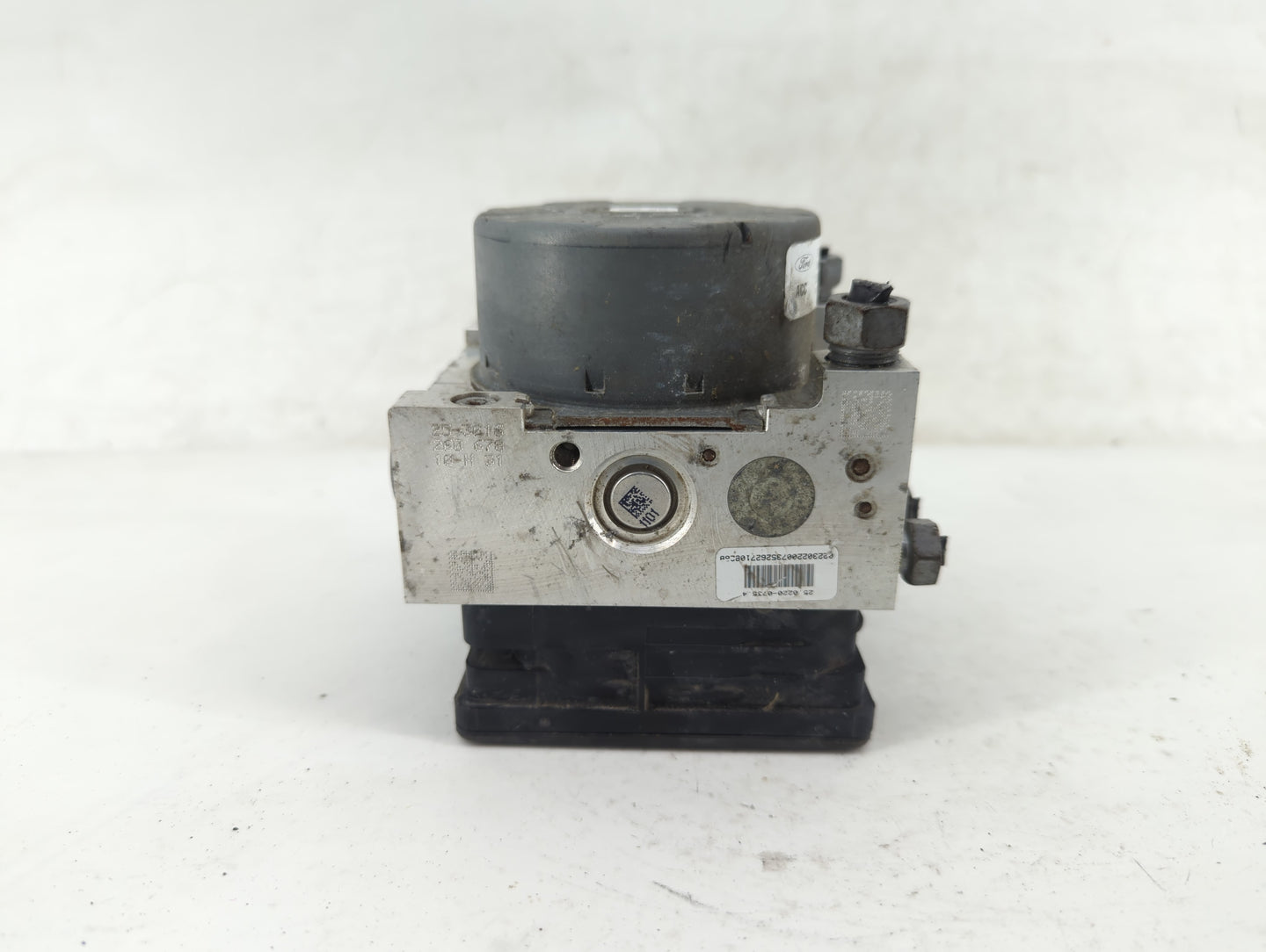 2015-2018 Ford Edge ABS Pump Control Module Replacement Fits Fits 2015 2016 2017 2018 OEM Used Auto Parts - Oemusedautoparts