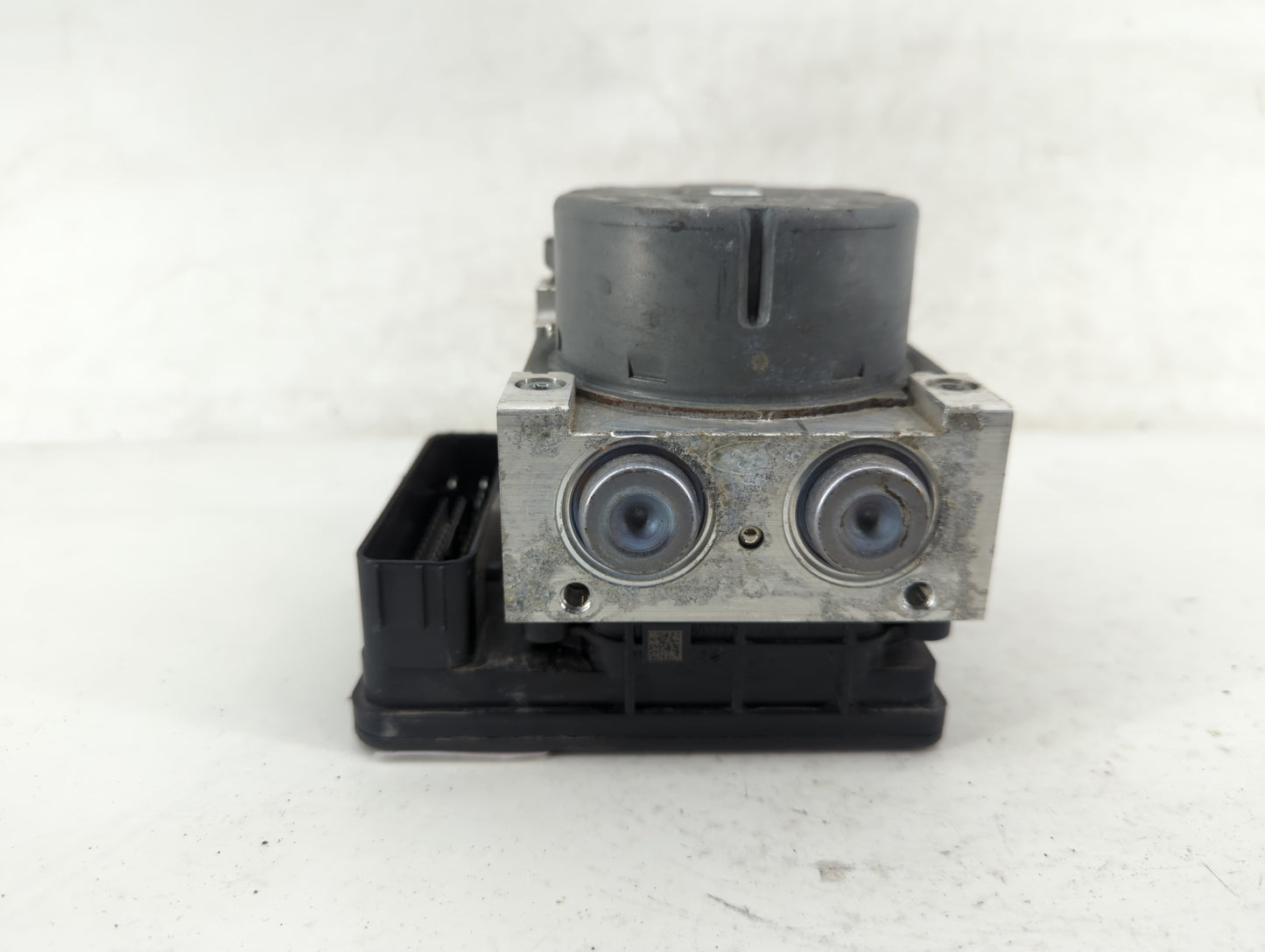 2015-2018 Ford Edge ABS Pump Control Module Replacement Fits Fits 2015 2016 2017 2018 OEM Used Auto Parts - Oemusedautoparts