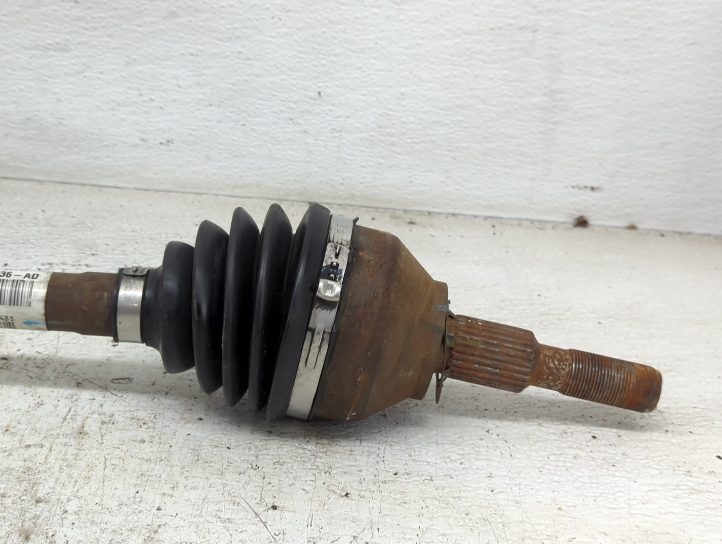 2015-2018 Ford Edge Axle Shaft Front Passenger Cv C/v - Oemusedautoparts1.com