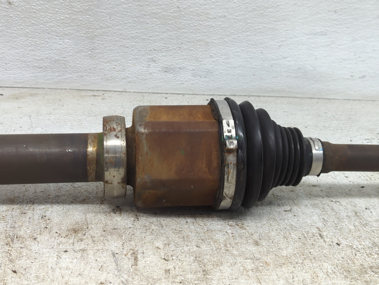 2015-2018 Ford Edge Axle Shaft Front Passenger Cv C/v - Oemusedautoparts1.com