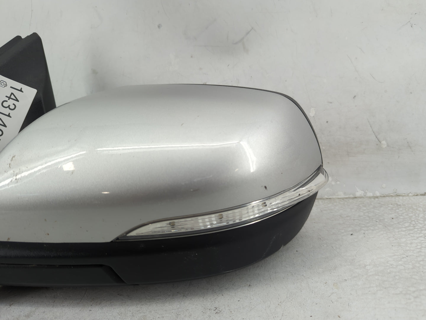 2015-2018 Ford Edge Driver Side View Mirror - Left Door Mirror OEM Used - Oemusedautoparts1.com