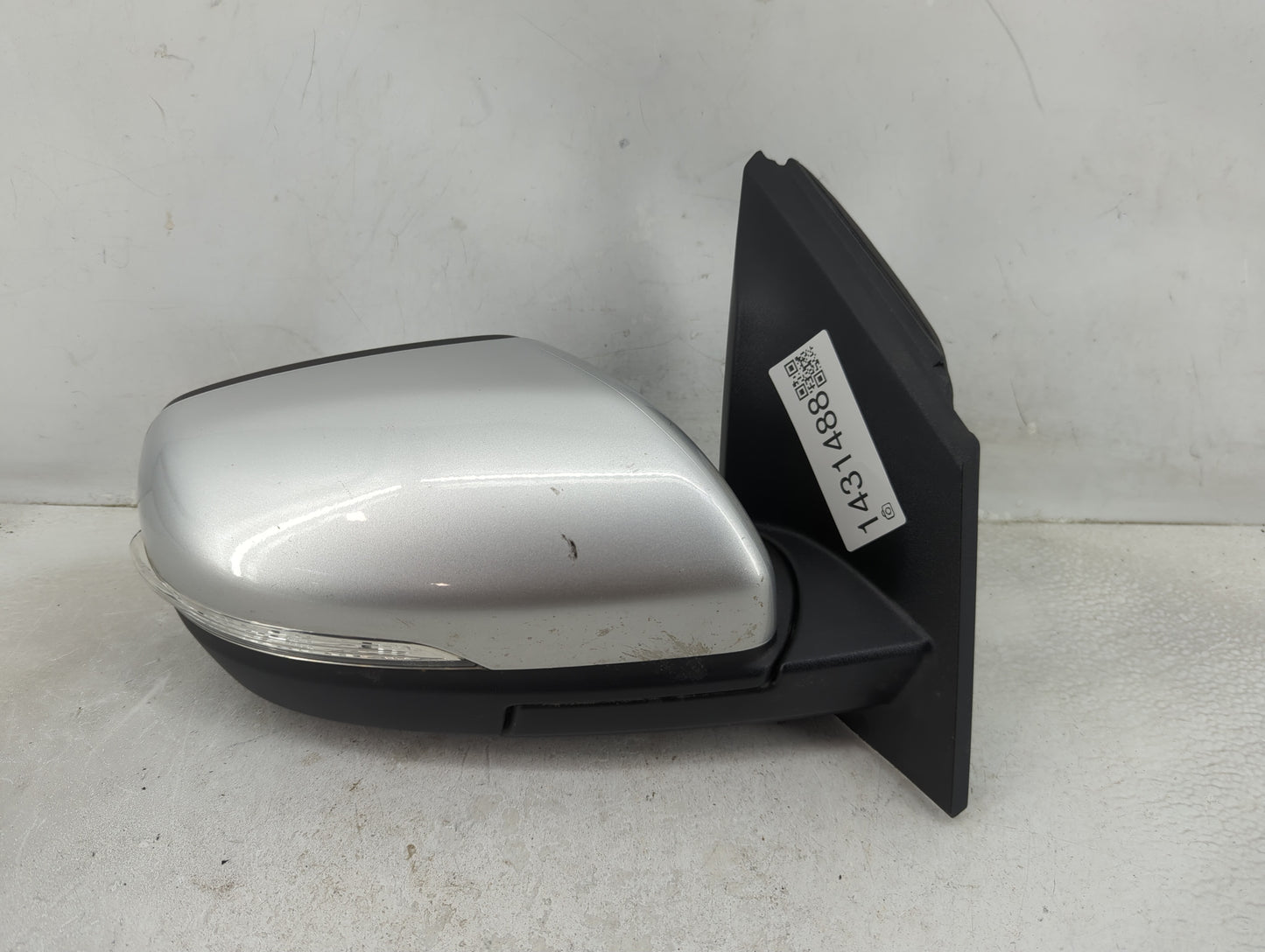 2015-2018 Ford Edge Passenger Right Side View Power Door Mirror Silver 1431488 - Oemusedautoparts1.com