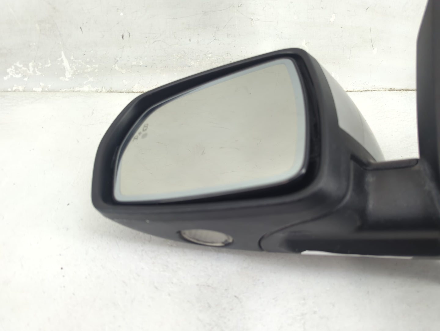 2015-2018 Ford Edge Driver Side View Mirror - Left Door Mirror OEM Used - Oemusedautoparts1.com