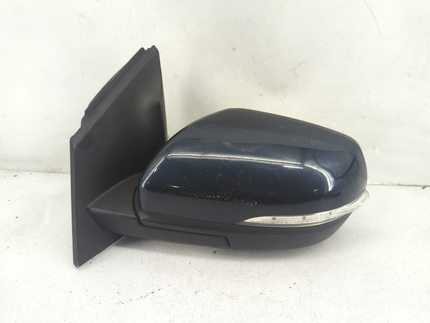2015-2018 Ford Edge Driver Side View Mirror - Left Door Mirror OEM Used - Oemusedautoparts1.com