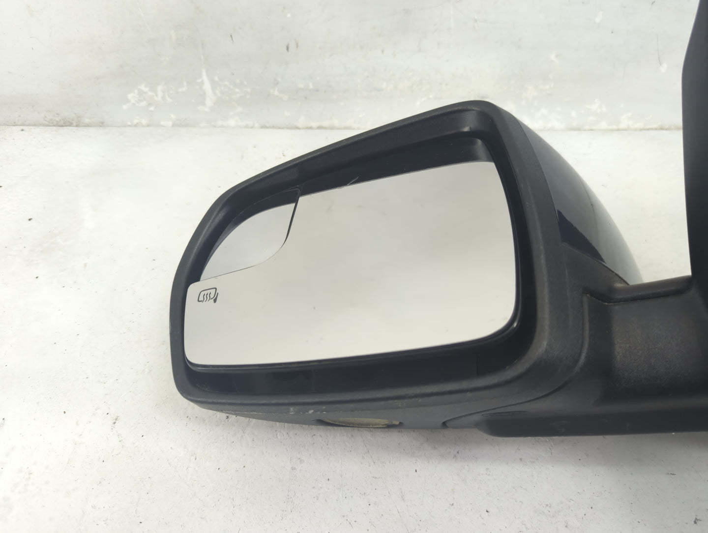 2015-2018 Ford Edge Driver Side View Mirror - Left Door Mirror OEM Used - Oemusedautoparts1.com