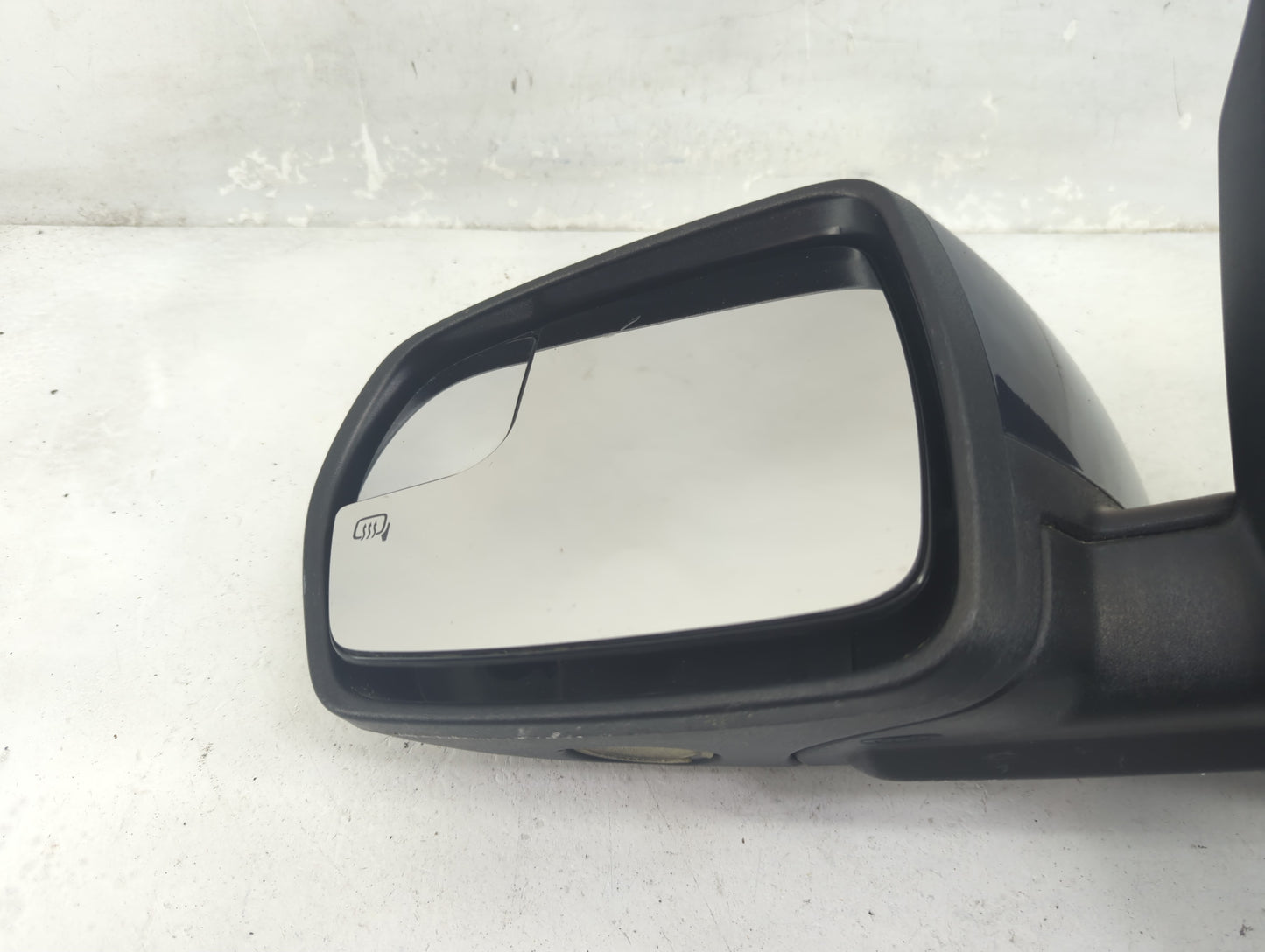 2015-2018 Ford Edge Driver Side View Mirror - Left Door Mirror OEM Used - Oemusedautoparts1.com