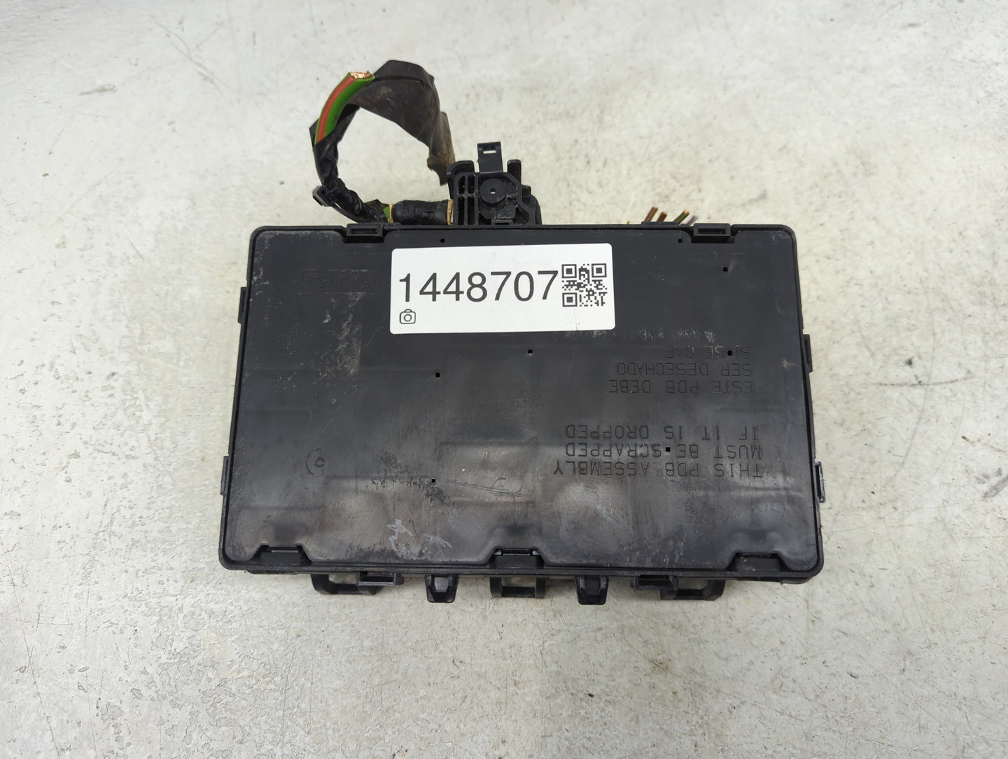2015-2018 Ford Edge Fusebox Fuse Box Panel Relay Module P/N:G2GT14A067BC Fits Fits 2015 2016 2017 2018 OEM Used Auto Parts -