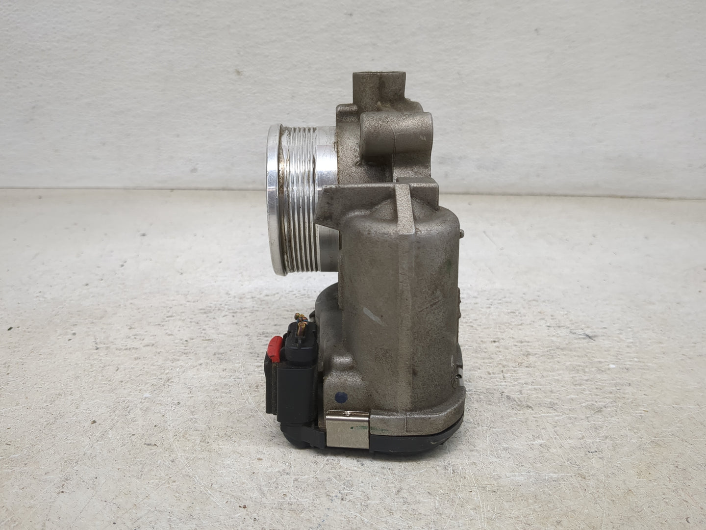 2015-2018 Ford Edge Throttle Body P/N:DS7E-9F991-BB 0280750576 Fits Fits 2014 2015 2016 2017 2018 2019 2020 2021 2022 OEM Us