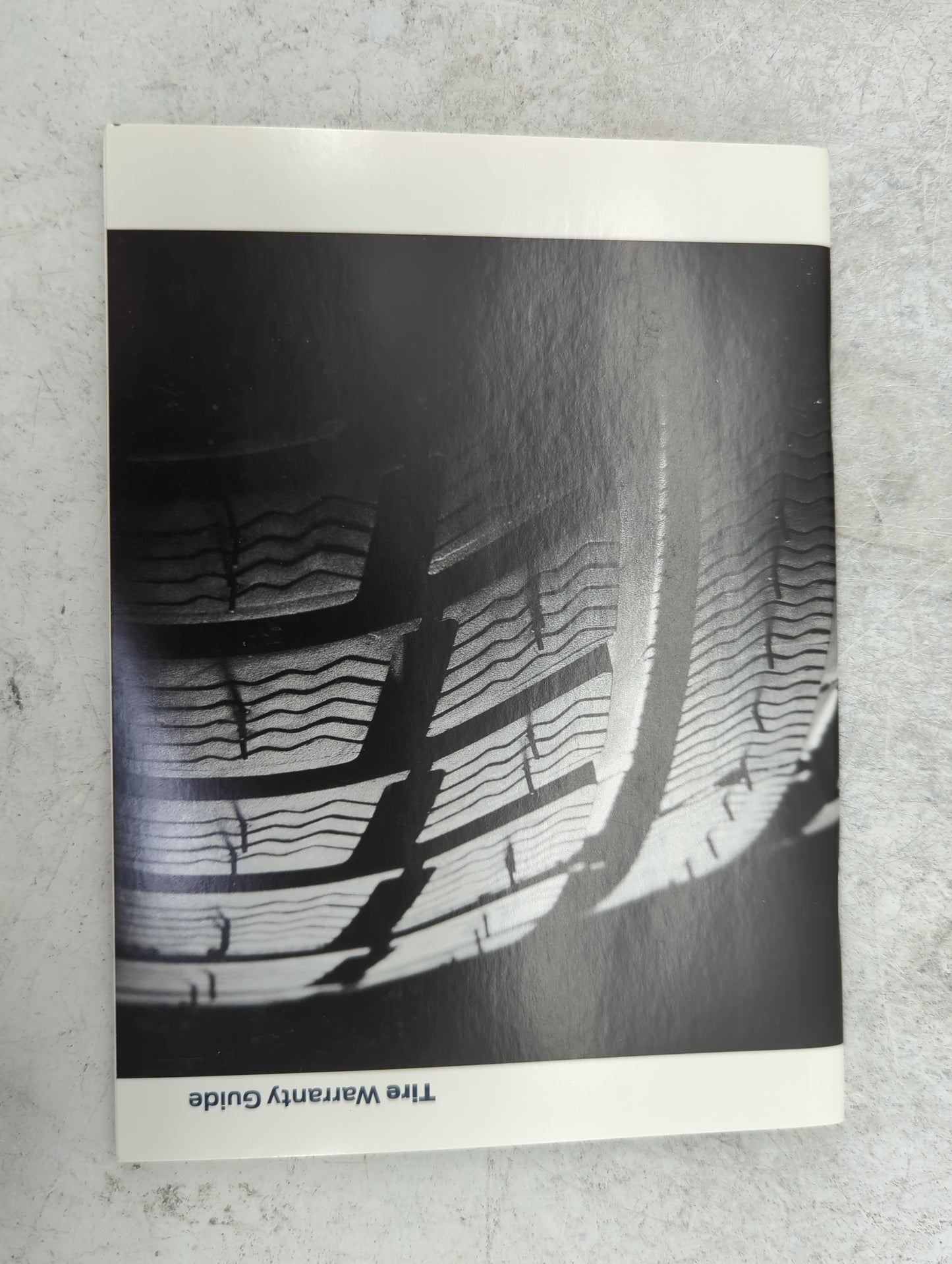 2017 Ford Edge Owners Manual Book Guide P/N:HT4J19A321AA OEM Used Auto Parts - Oemusedautoparts1.com