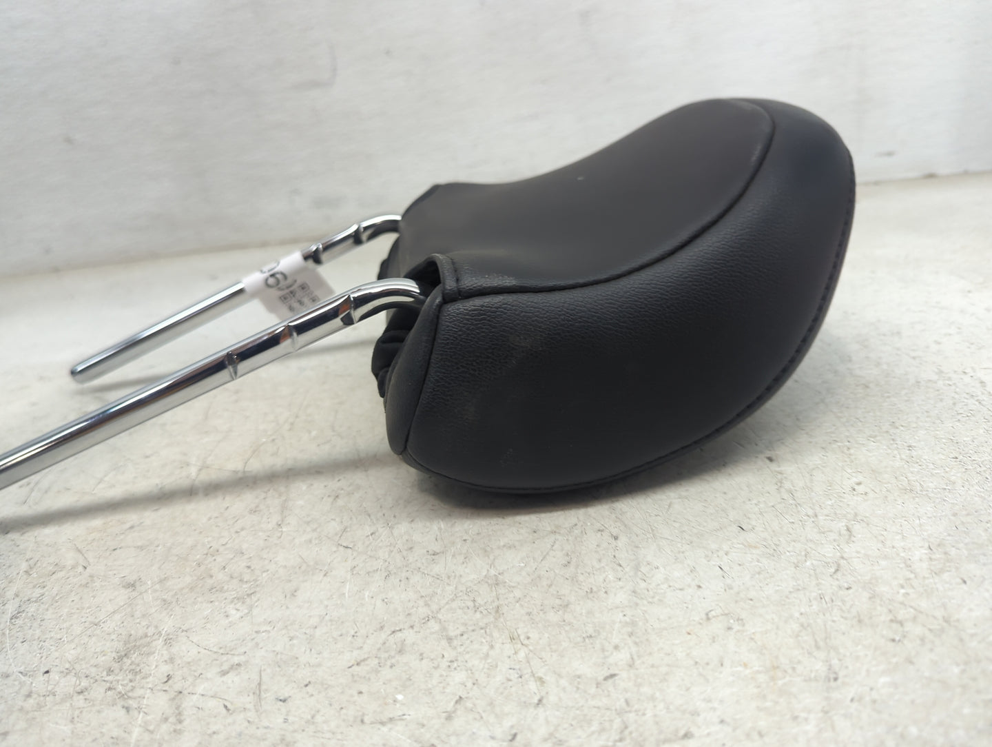 2017-2018 Ford Edge Headrest Head Rest Front Driver Passenger Seat Fits Fits 2017 2018 OEM Used Auto Parts - Oemusedautopart
