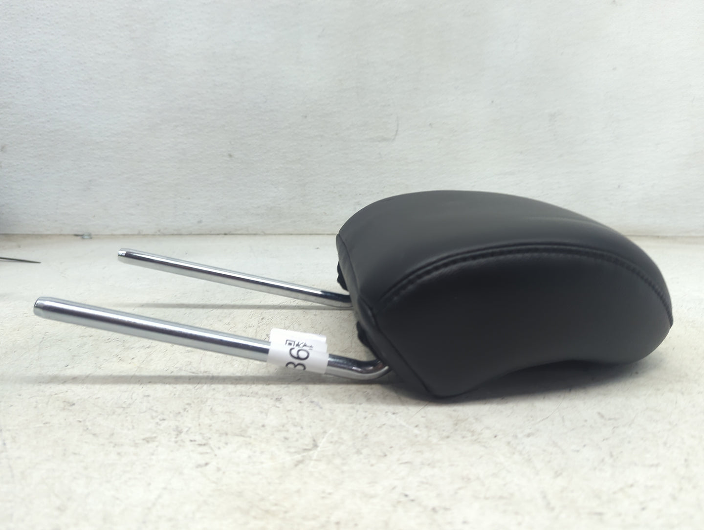 2017 Ford Edge Headrest Head Rest Front Driver Passenger Seat Fits OEM Used Auto Parts - Oemusedautoparts1.com