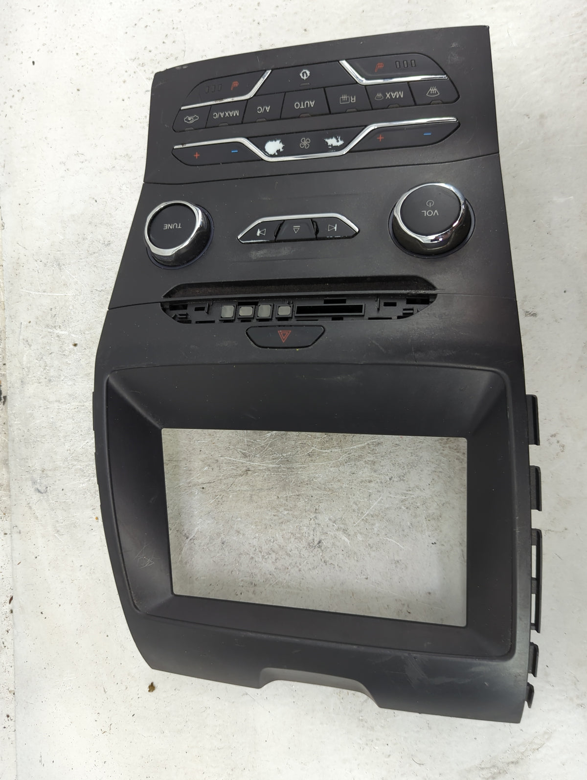 2017 Ford Edge Climate Control Module Temperature AC/Heater Replacement P/N:FT4T-18E245-BN Fits OEM Used Auto Parts - Oemuse
