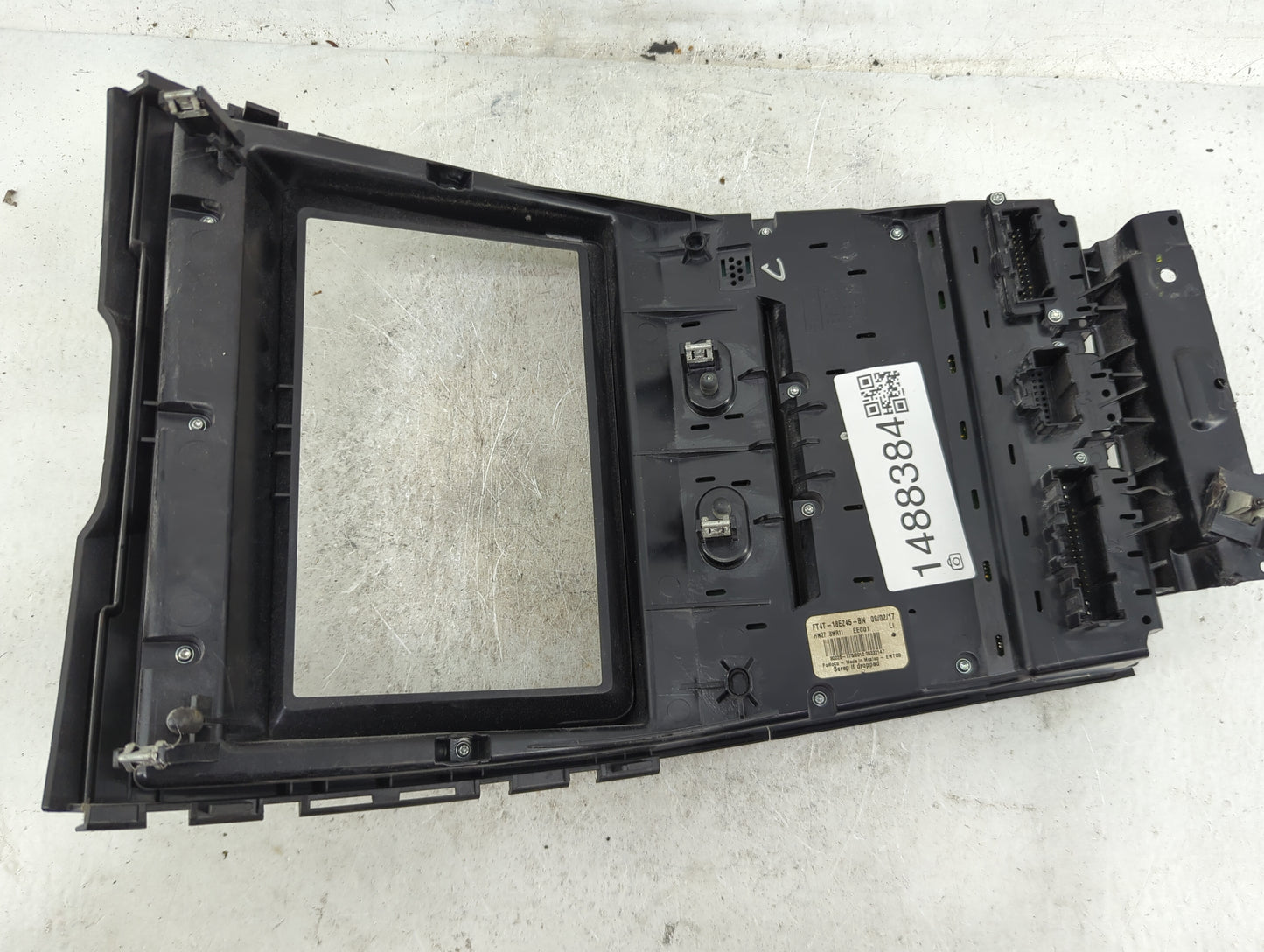 2017 Ford Edge Climate Control Module Temperature AC/Heater Replacement P/N:FT4T-18E245-BN Fits OEM Used Auto Parts - Oemuse
