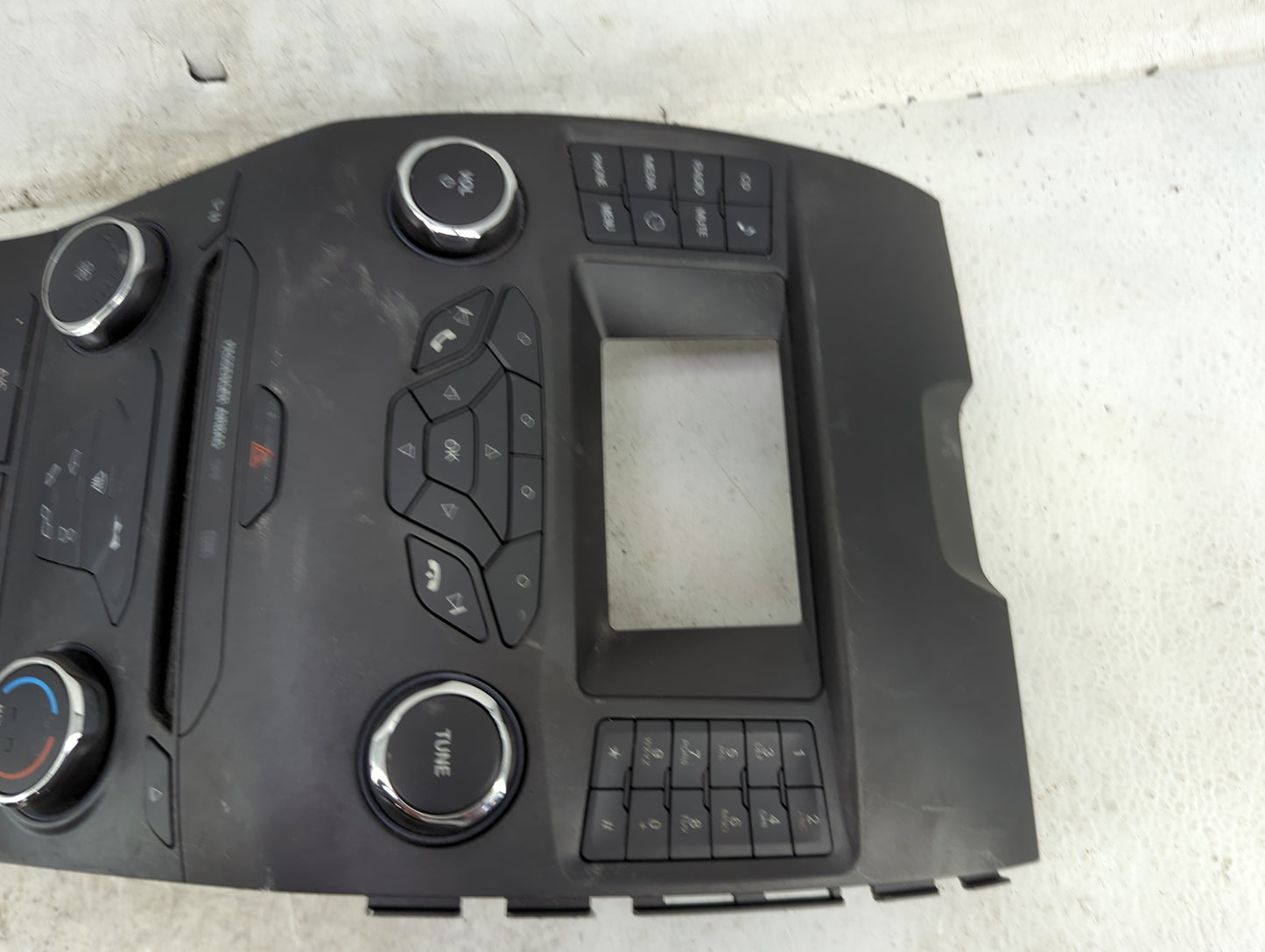 2015-2018 Ford Edge Radio Control Panel 1489574 - Oemusedautoparts1.com