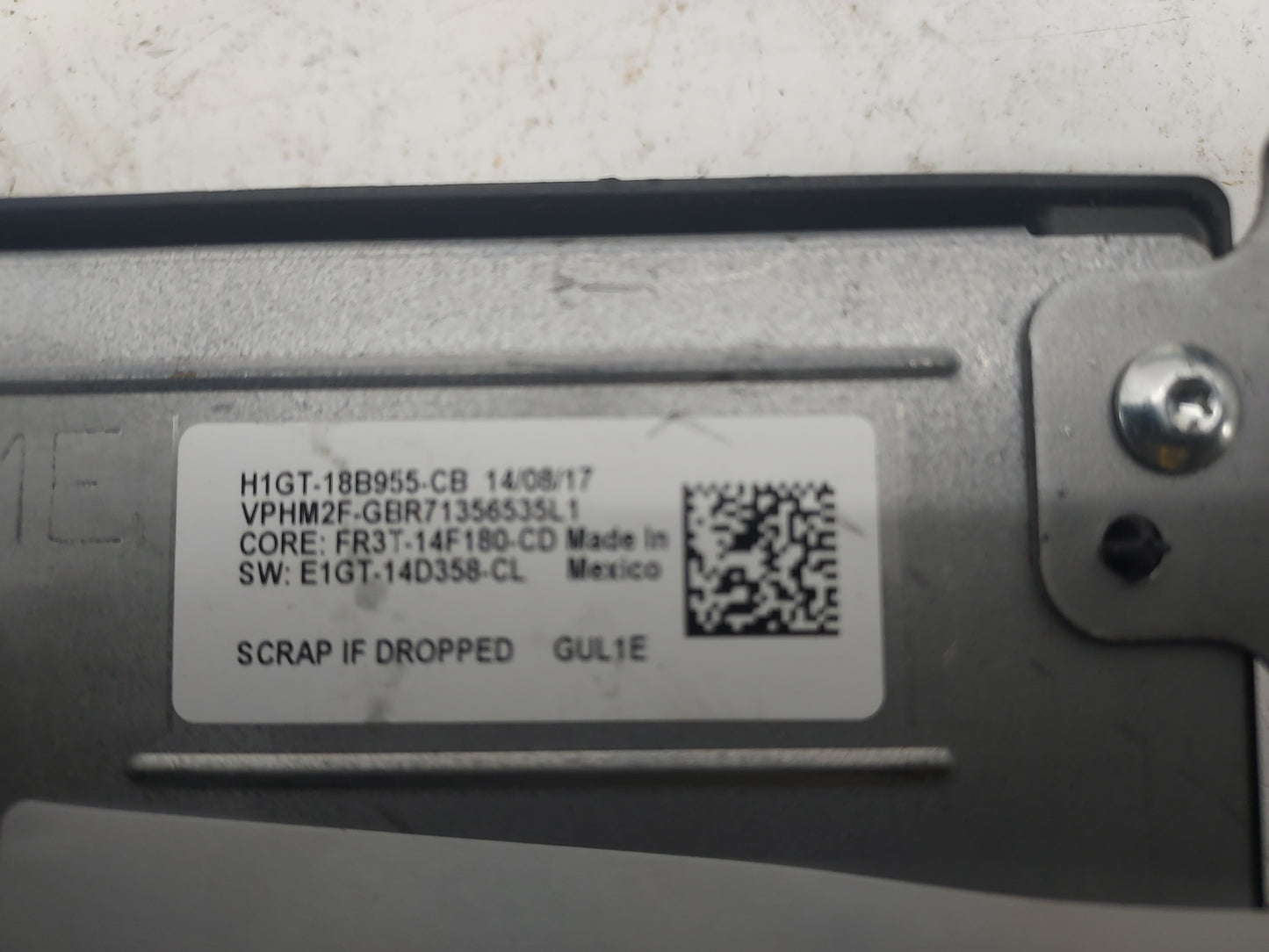 2016-2018 Ford Edge Information Display Screen 1496306 - Oemusedautoparts1.com