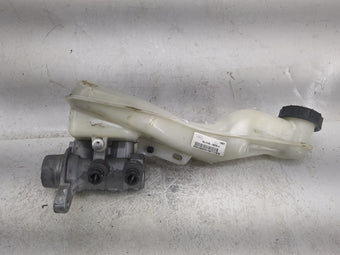 compare product 2015-2020 Ford Edge Brake Master Cylinder 1497504