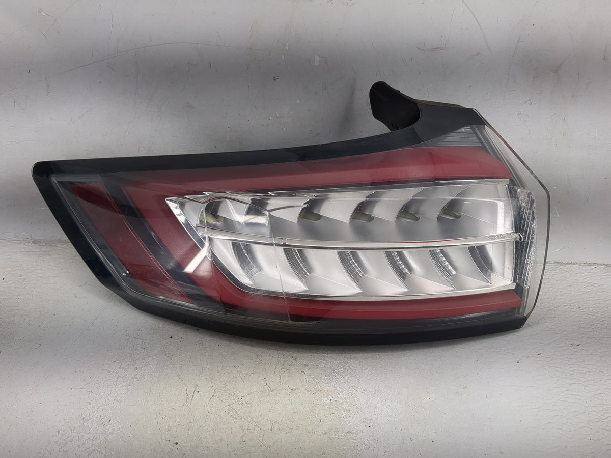 2015-2018 Ford Edge Tail Light Assembly Driver Left OEM P/N:HT4B 13405 A HT4B 13405 AC Fits Fits 2015 2016 2017 2018 OEM Use