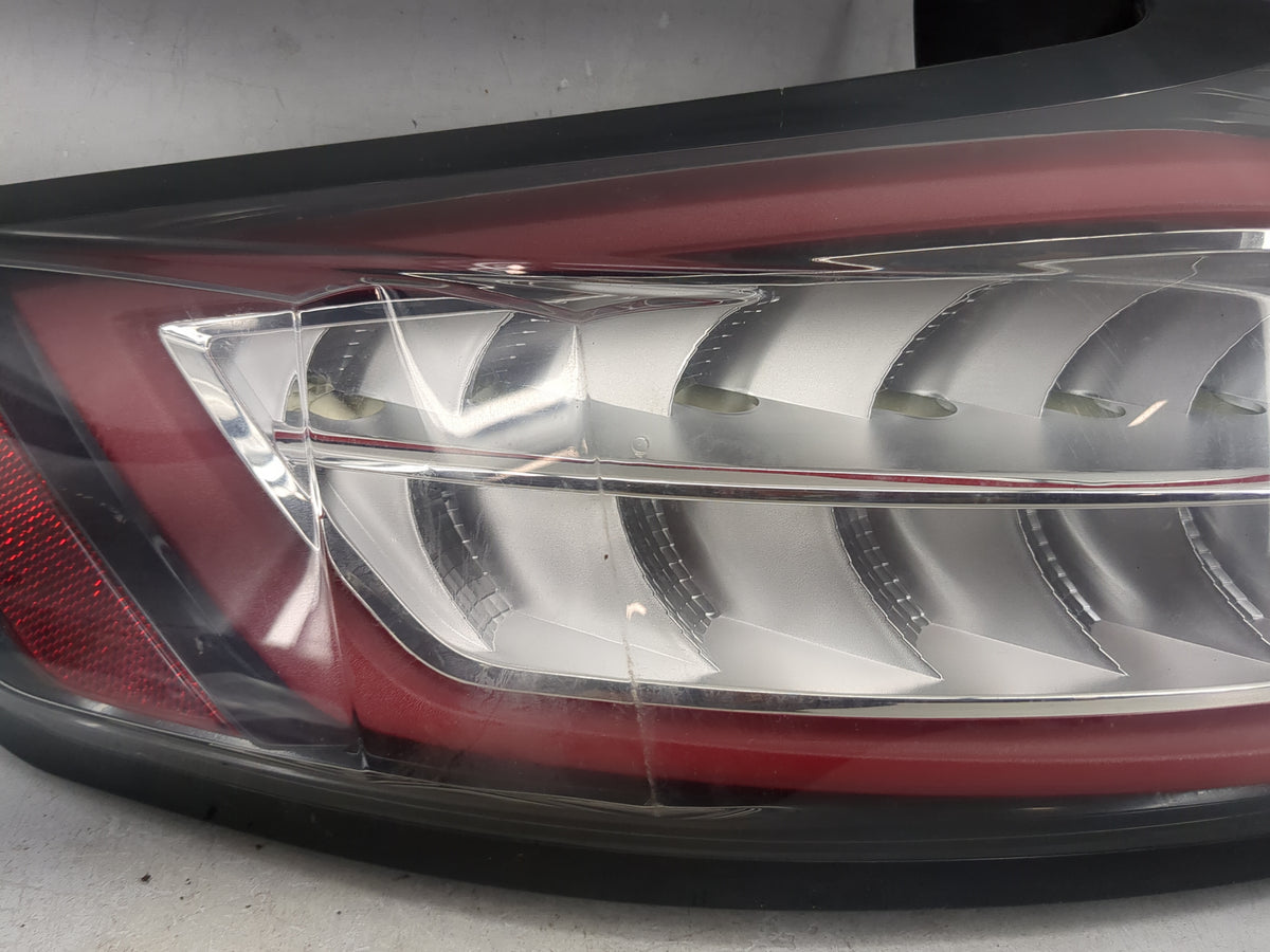 2015-2018 Ford Edge Tail Light Assembly Driver Left OEM P/N:HT4B 13405 A HT4B 13405 AC Fits Fits 2015 2016 2017 2018 OEM Use