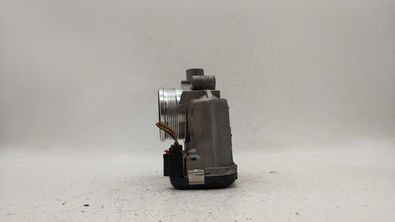 2015-2018 Ford Edge Throttle Body P/N:DS7E-9F991-BB Fits Fits 2014 2015 2016 2017 2018 2019 OEM Used Auto Parts - Oemusedaut