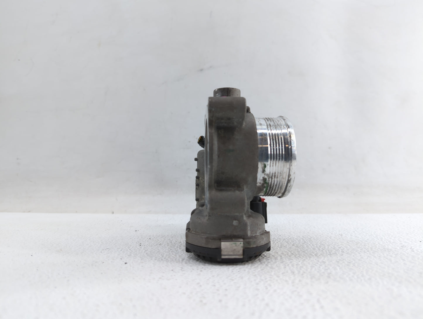 2015-2018 Ford Edge Throttle Body P/N:DS7E-9F991-BB Fits Fits 2014 2015 2016 2017 2018 2019 OEM Used Auto Parts - Oemusedaut