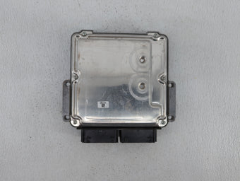 compare product 2015-2018 Ford Edge PCM Engine Control Computer ECU ECM PCU OEM P/N:F2GA-12A650-BPC F2GA-12A650-AEF Fits OEM Used Auto Parts