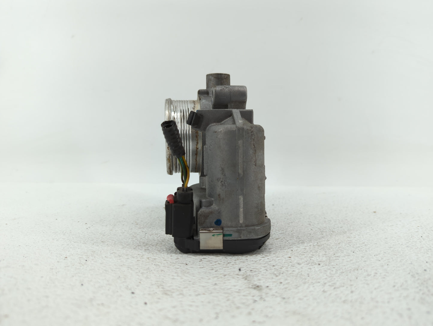 2015-2018 Ford Edge Throttle Body P/N:DS7E-9F991-BB Fits Fits 2014 2015 2016 2017 2018 2019 OEM Used Auto Parts - Oemusedaut