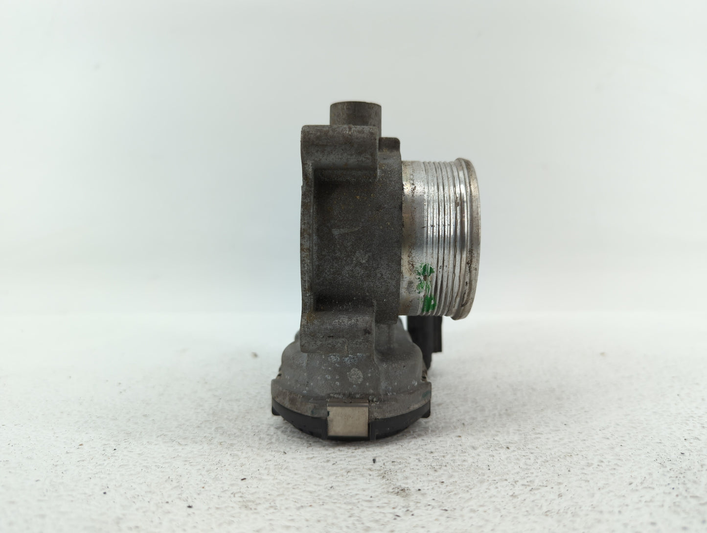 2015-2018 Ford Edge Throttle Body P/N:DS7E-9F991-BB Fits Fits 2014 2015 2016 2017 2018 2019 OEM Used Auto Parts - Oemusedaut