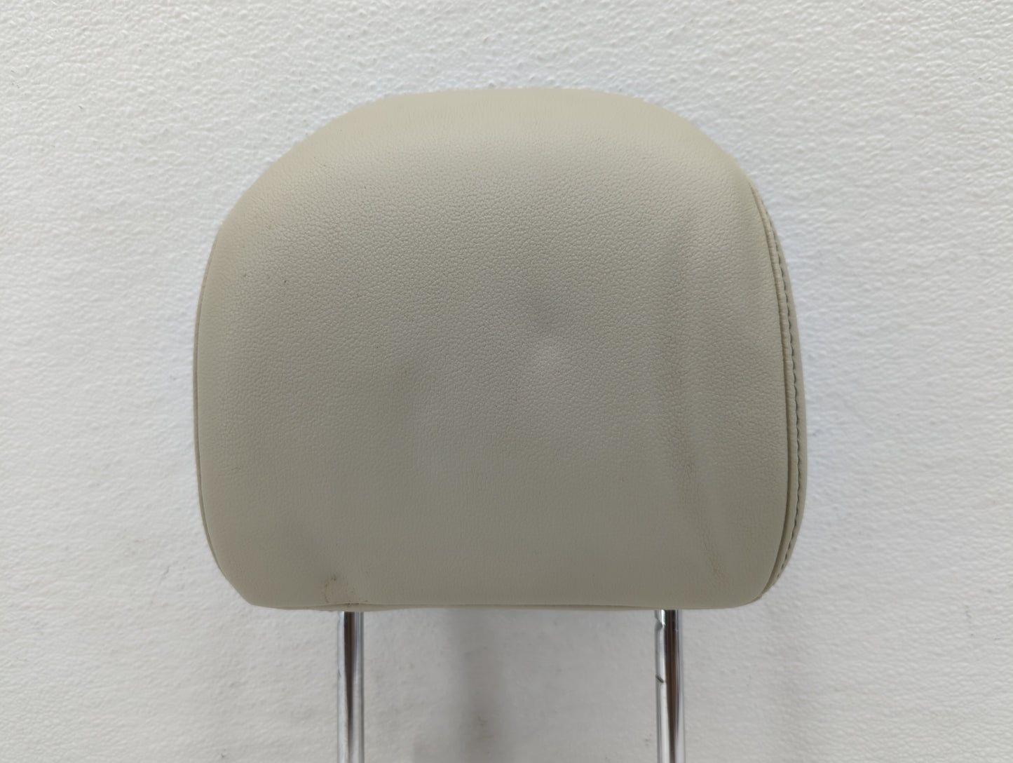 2017-2020 Ford Edge Headrest Head Rest Rear Seat Beige - Oemusedautoparts1.com