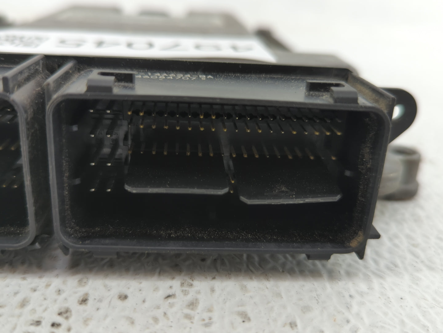 2015-2018 Ford Edge PCM Engine Control Computer ECU ECM PCU OEM P/N:FB5A-12B684-CA G2GA-12A650-BSA Fits OEM Used Auto Parts 