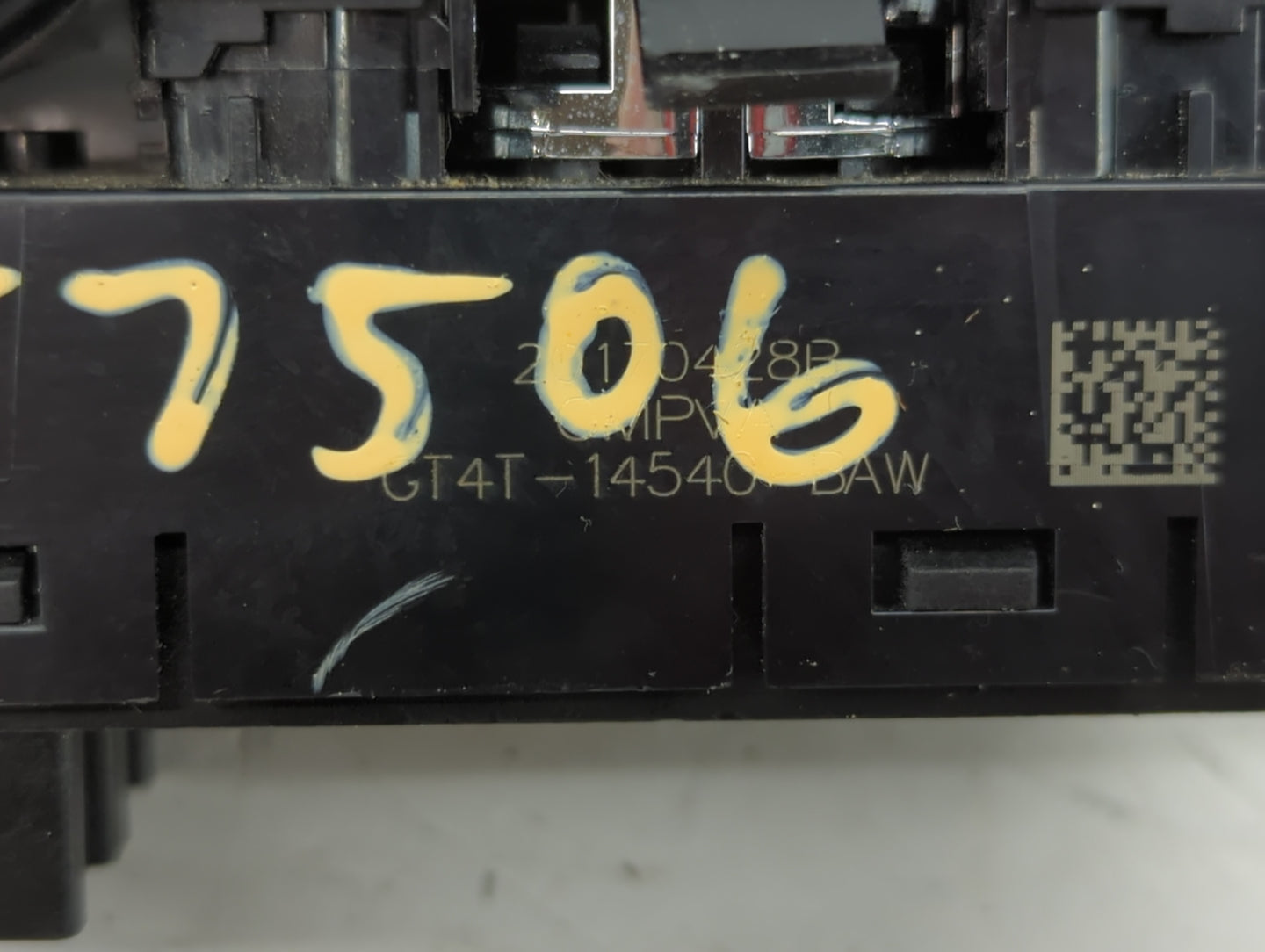 2015-2020 Ford Edge Master Power Window Switch Replacement Driver Side Left P/N:GT4T-14540 BAW Fits OEM Used Auto Parts - Oe