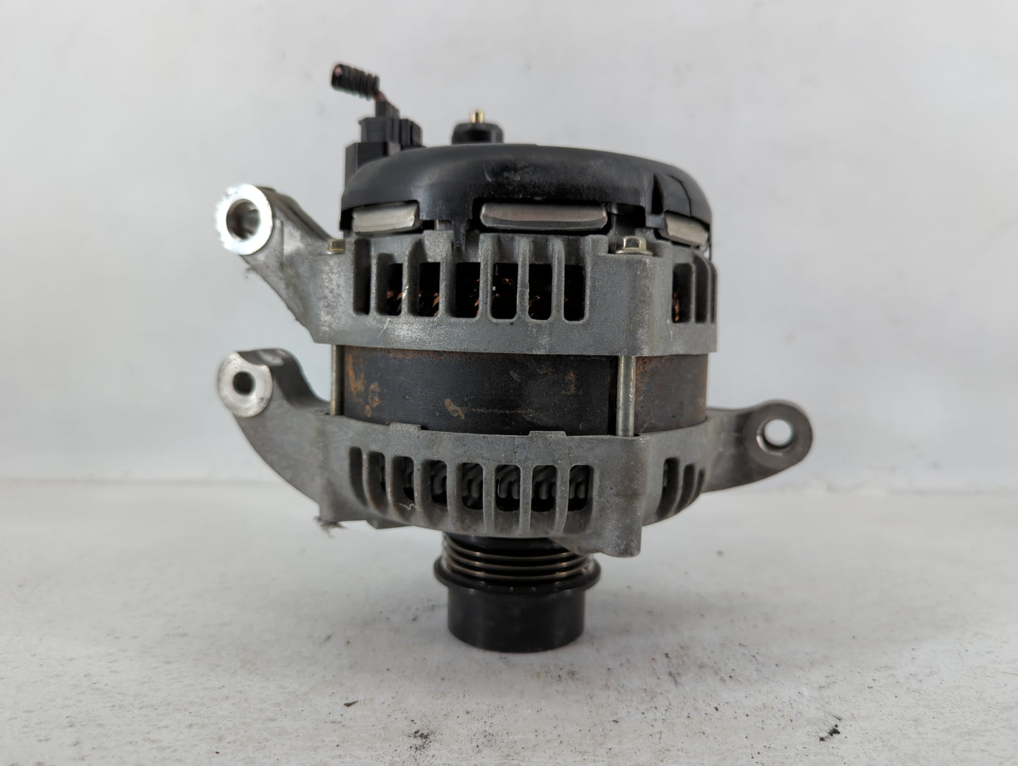 2015-2018 Ford Edge Alternator Replacement Generator Charging Assembly Engine OEM P/N:MX104211-0780 G8VTE Fits OEM Used Auto