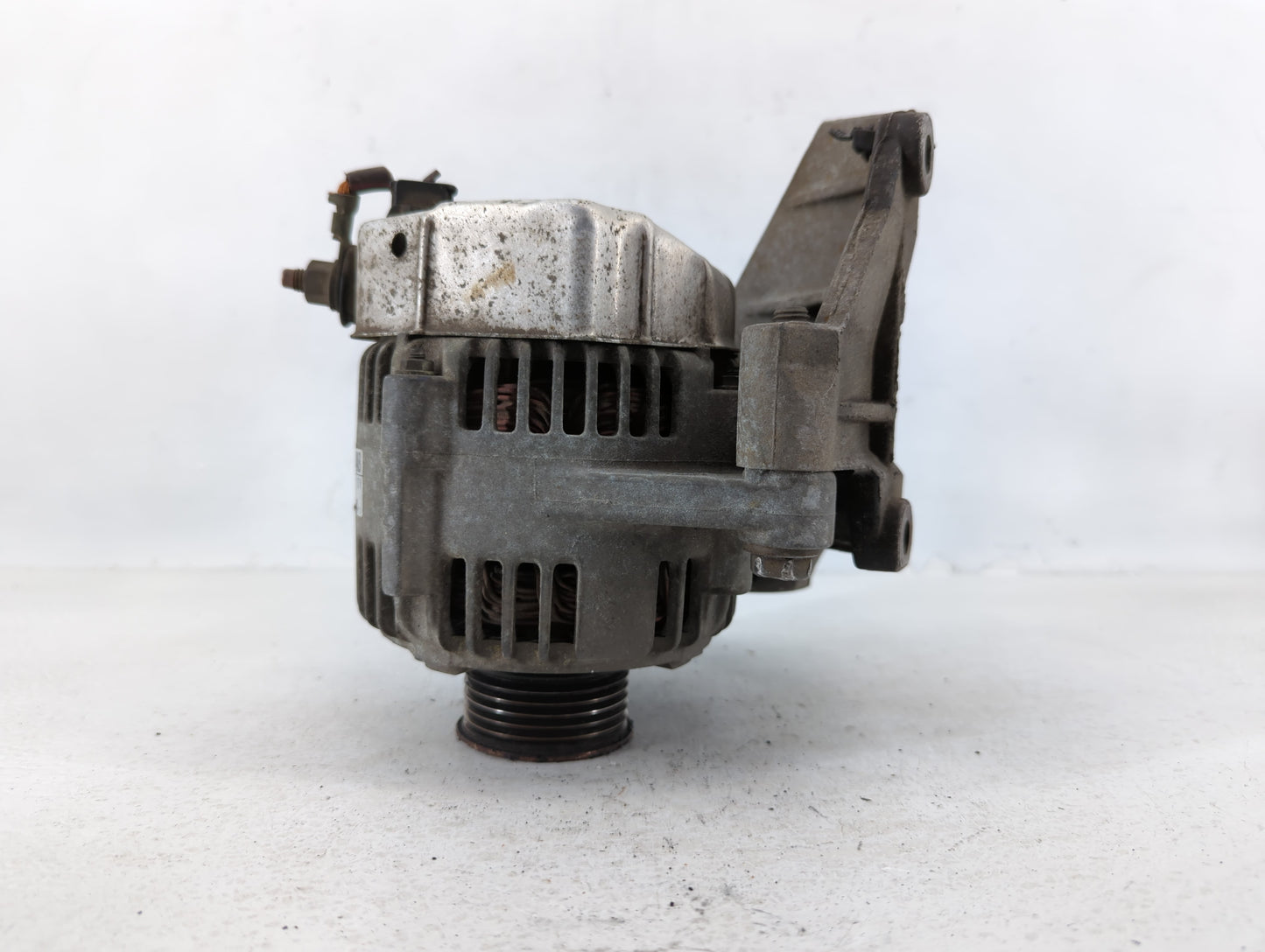 2015-2018 Ford Edge Alternator Replacement Generator Charging Assembly Engine OEM P/N:TN121000-3821 56041864AB Fits OEM Used