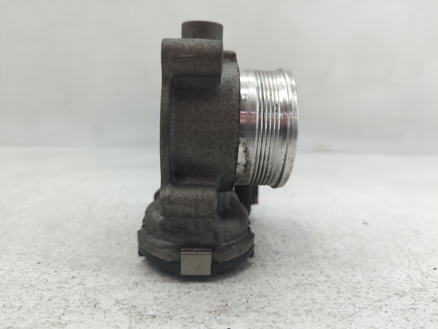 2015-2018 Ford Edge Throttle Body P/N:DS7E-9F991-BB Fits Fits 2014 2015 2016 2017 2018 2019 2020 2021 2022 OEM Used Auto Par