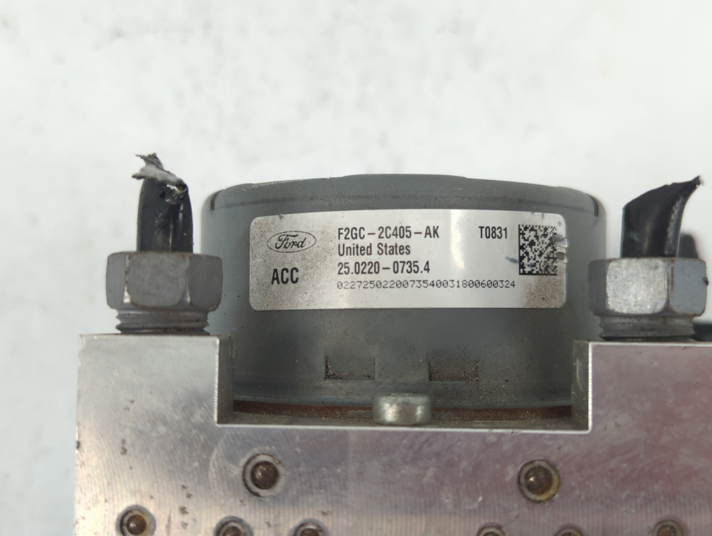 2015-2018 Ford Edge ABS Pump Control Module Replacement P/N:F2GC-2C405-AK Fits Fits 2015 2016 2017 2018 OEM Used Auto Parts 
