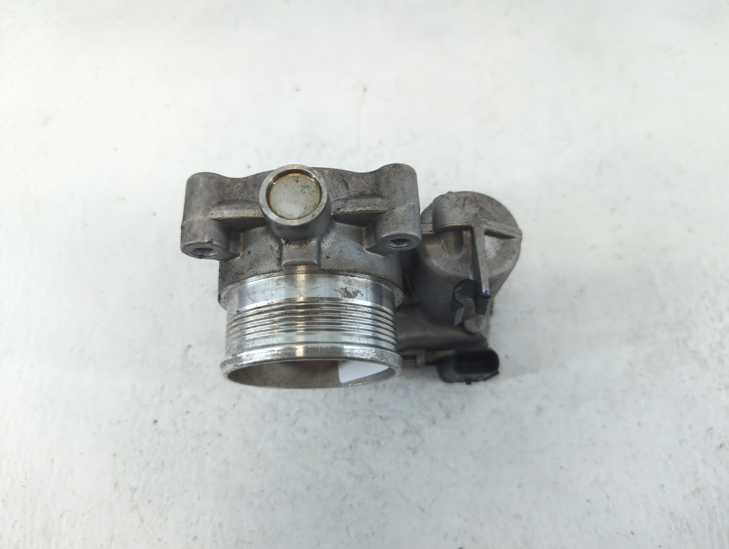 2015-2018 Ford Edge Throttle Body P/N:B33TB DS7E-9F991-BB Fits Fits 2014 2015 2016 2017 2018 2019 2020 2021 2022 OEM Used Au