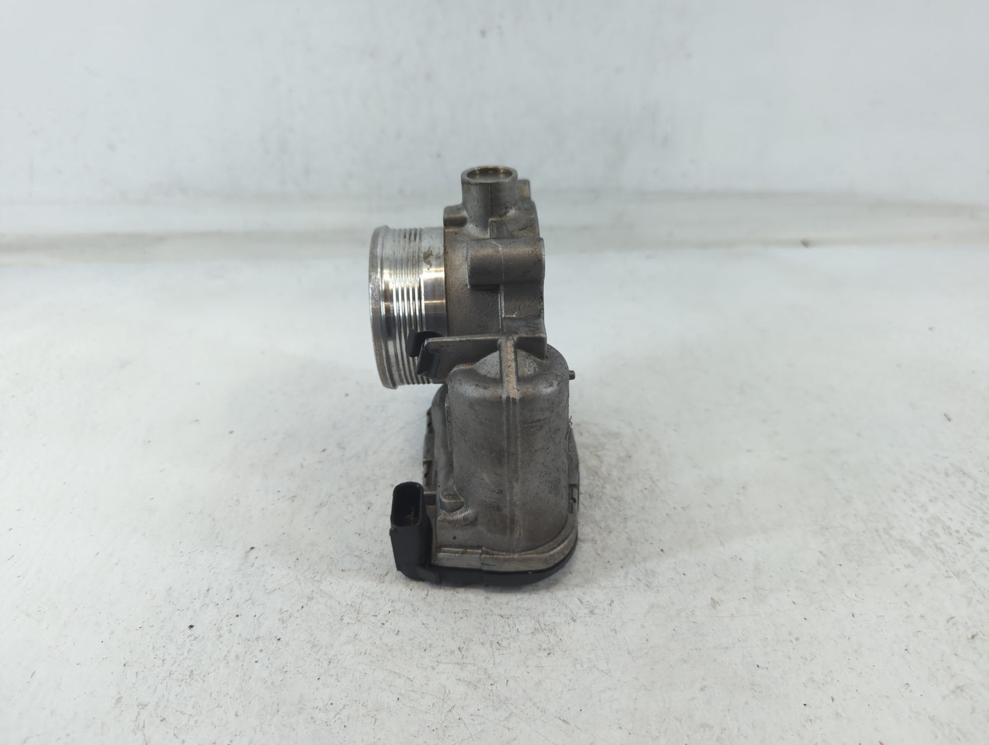2015-2018 Ford Edge Throttle Body P/N:B33TB DS7E-9F991-BB Fits Fits 2014 2015 2016 2017 2018 2019 2020 2021 2022 OEM Used Au