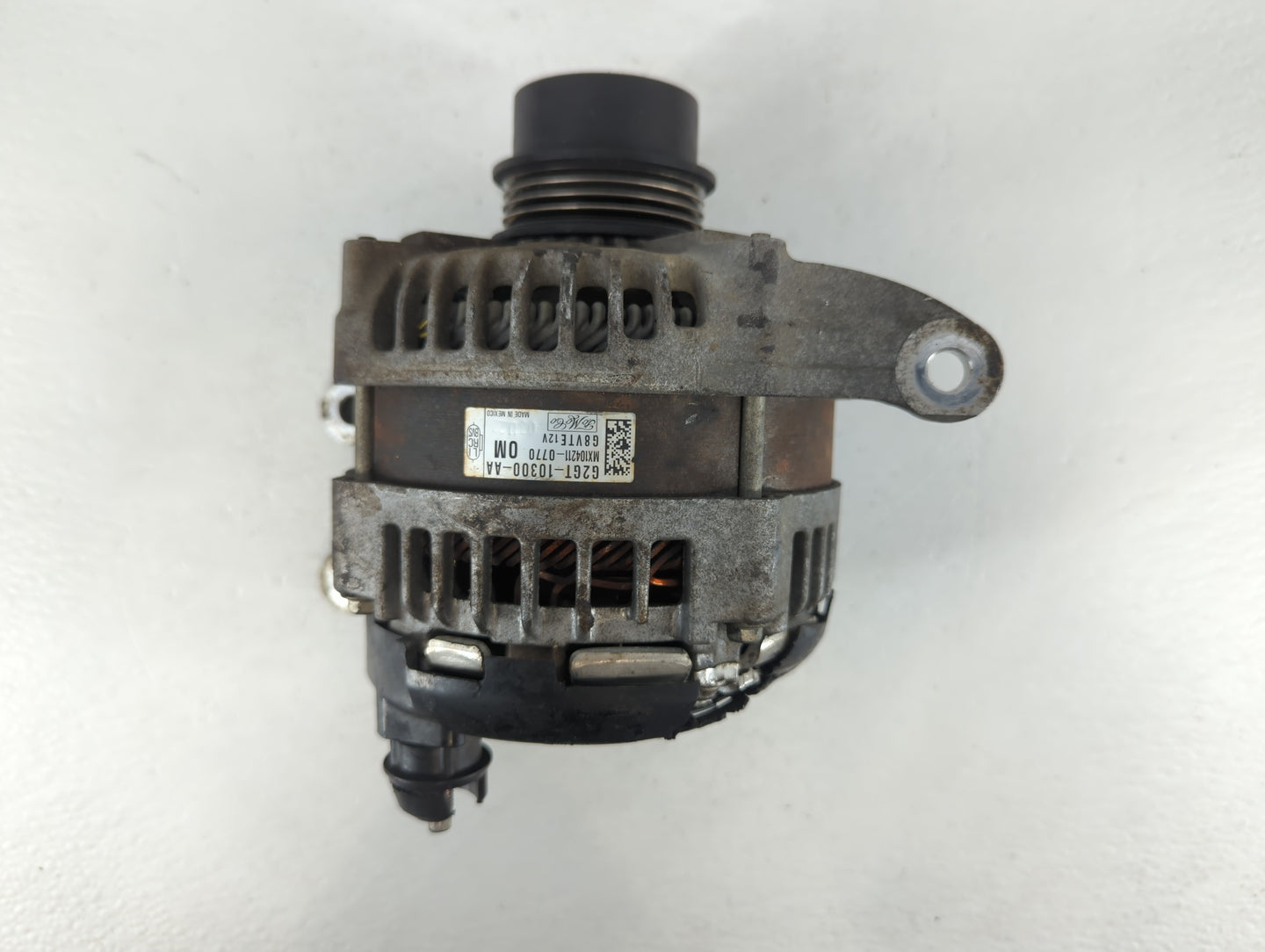 2015-2018 Ford Edge Alternator Replacement Generator Charging Assembly Engine OEM P/N:G2GT-10300-AA Fits OEM Used Auto Parts