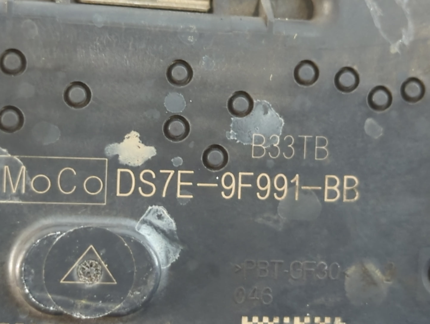 2015-2018 Ford Edge Throttle Body P/N:DS7E-9F991-BB Fits Fits 2014 2015 2016 2017 2018 2019 2020 2021 2022 OEM Used Auto Par